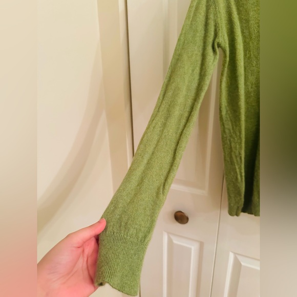 100% Cashmere Nordstrom Signature Sweater | Mint | Size S - Picture 6 of 12